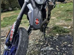 MOTO 50 CC GILERA SMT ÉDITION DRIFTING