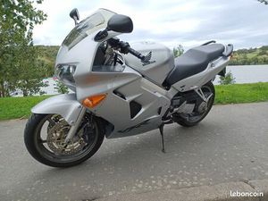 VFR 800 FI