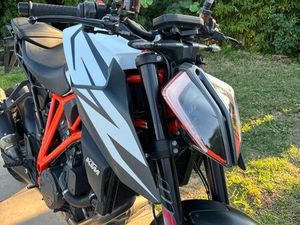 KTM 1290 SUPERDUKE R