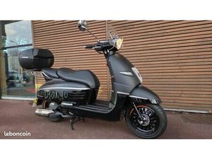 PEUGEOT DJANGO 125 CLASSIC DARK 2024 - 3300 KM
