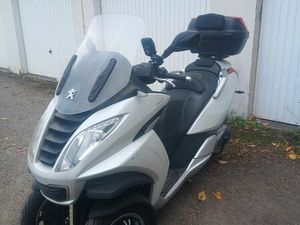 PEUGEOT METROPOLIS 400