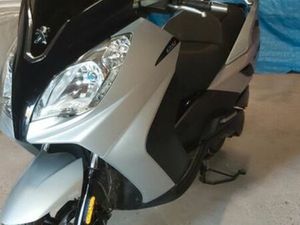 VEND 125 PEUGEOT SATELIS RS