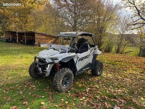 POLARIS RZR TRAIL S