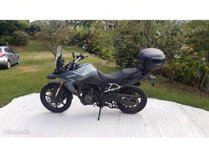 SUZUKI VSTROM 800