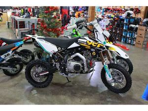 ? YCF PILOT 150 SE SERIE LIMITEE LG QUAD 38 ?