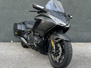 HONDA GOLDWING 1800 BAGGER ANNIVERSAIRE DCT