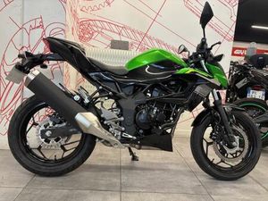 KAWASAKI Z 125 2025 125 CM3 | MOTO ROADSTER | 958 KM | VERT | 75012 PARIS 12