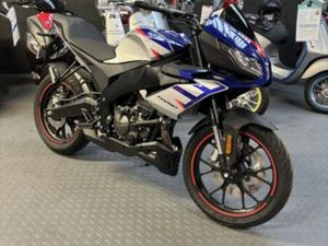 APRILIA TUONO 125 ABS 2024 125 CM3 | MOTO ROADSTER | 200 KM | 37100 TOURS