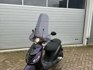 PIAGGIO ZIP 50CC 4T 2014 SNOR — SCOOTERS | PIAGGIO — MARKTPLAATS