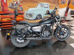 KEEWAY SUPER LIGHT 125