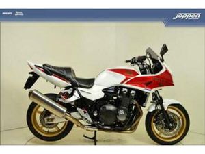 HONDA CB1300SA (BJ 2012) — MOTOREN | HONDA — MARKTPLAATS