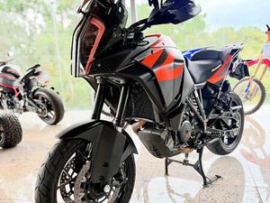 KTM 1290 SUPER ADVENTURE - S
