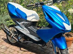 YAMAHA AEROX R RACE/PROJECT BLAUW WITAEROX R — SCOOTERS | YAMAHA — MARKTPLAATS