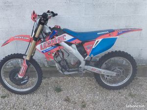 CYCLE ET MOTEUR 250 CRF