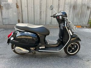 PIAGGIO VESPA 300 GTS 2019