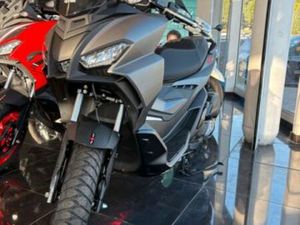 APRILIA SR 125 GT 2025 125 CM3 | SCOOTER | 180 KM | GRIS | 83000 TOULON