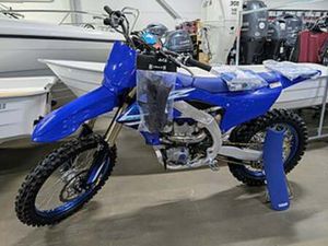 YAMAHA YZ250F STARTAT ENDAST 20 MINUTER YZ YZ- YZ (YZF250) - BYTBIL.COM ◊