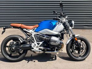 BMW R NINE T PURE * OPTION 719* NEUWERTIG* AKRAPOVIC