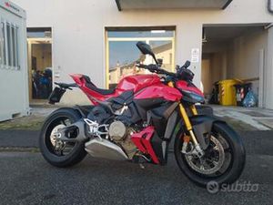 DUCATI STREETFIGHTER V4 S