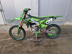 KAWASAKI KXF450 450 CM3, 2020 GOD.