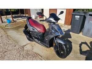 SCOOTER KYMCO 125