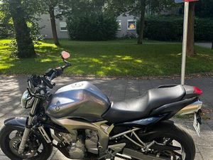 YAMAHA FZ6 FAZER