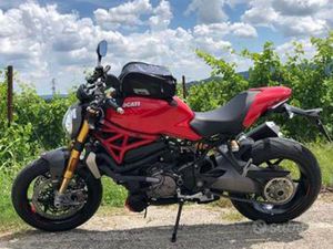 DUCATI MONSTER 1200S