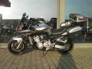YAMAHA FZS1000 FAZER*KOFFER*TOPCASE*HEIZGRIFFE ETC.