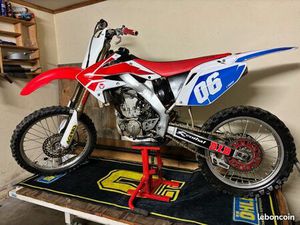 HONDA 250 CRF - SUPER ÉTAT