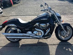 SUZUKI VZR 1800 BOULEVARD →
