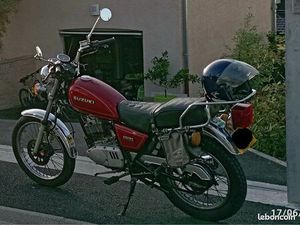 SUZUKI GN 125