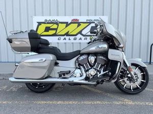 2025 INDIAN ROADMASTER LIMITED SILVER QUARTZ METALLIC
