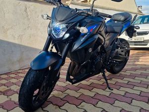 SUZUKI GSX-S750 2019
