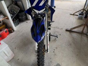 125 YZ