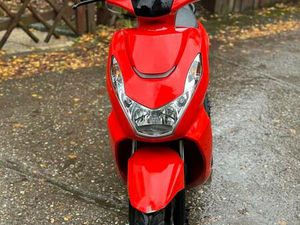 ② PEUGEOT KISBEE CLASSE A