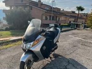 SUZUKI BURGMAN 400 2004