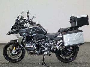 R 1250 GS TRIPLE BLACK