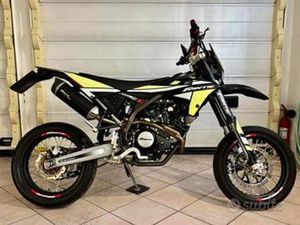 FANTIC XMF 125 2022 MOTARD