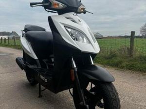 KYMCO AGILITY 50 BROMSCOOTER 2016 — SCOOTERS | KYMCO — MARKTPLAATS