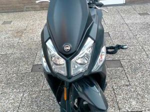 GOED ONDERHOUDEN SCOOTER SYM JET 14 ZIE FOTO, S — SCOOTERS | SYM — MARKTPLAATS