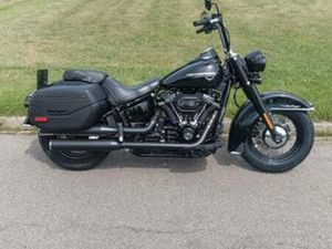 HARLEY DAVIDSON 114 FLHCS SOFTAIL HERITAGE CLASSIC 2018 3100 — MOTOREN | HARLEY-DAVIDSON — MARKTPLAATS