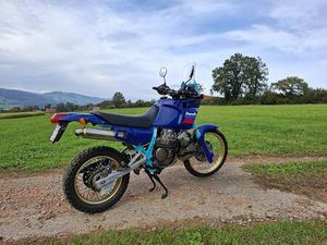 HONDA NX650 DOMINATOR RD02 CANTON ARGOVIE -