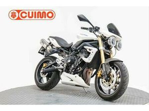 TRIUMPH - STREET TRIPLE