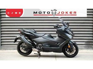 YAMAHA - TMAX