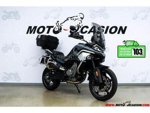 CFMOTO - 800 MT