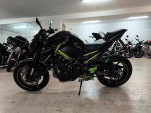 KAWASAKI Z 900