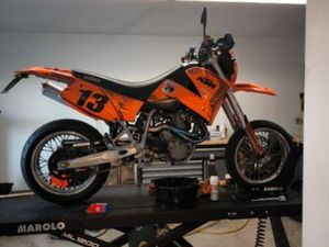 KTM LC4 SUPERMOTARD