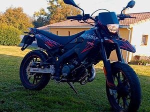 MOTO MASAI X-RAY 50 CC SUPER MOTARD
