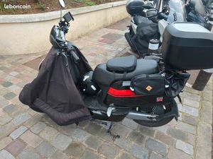 SCOOTER NIU NGT 125 SPORT