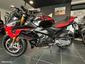 APRILIA TUONO V4 FACTORY 2025
